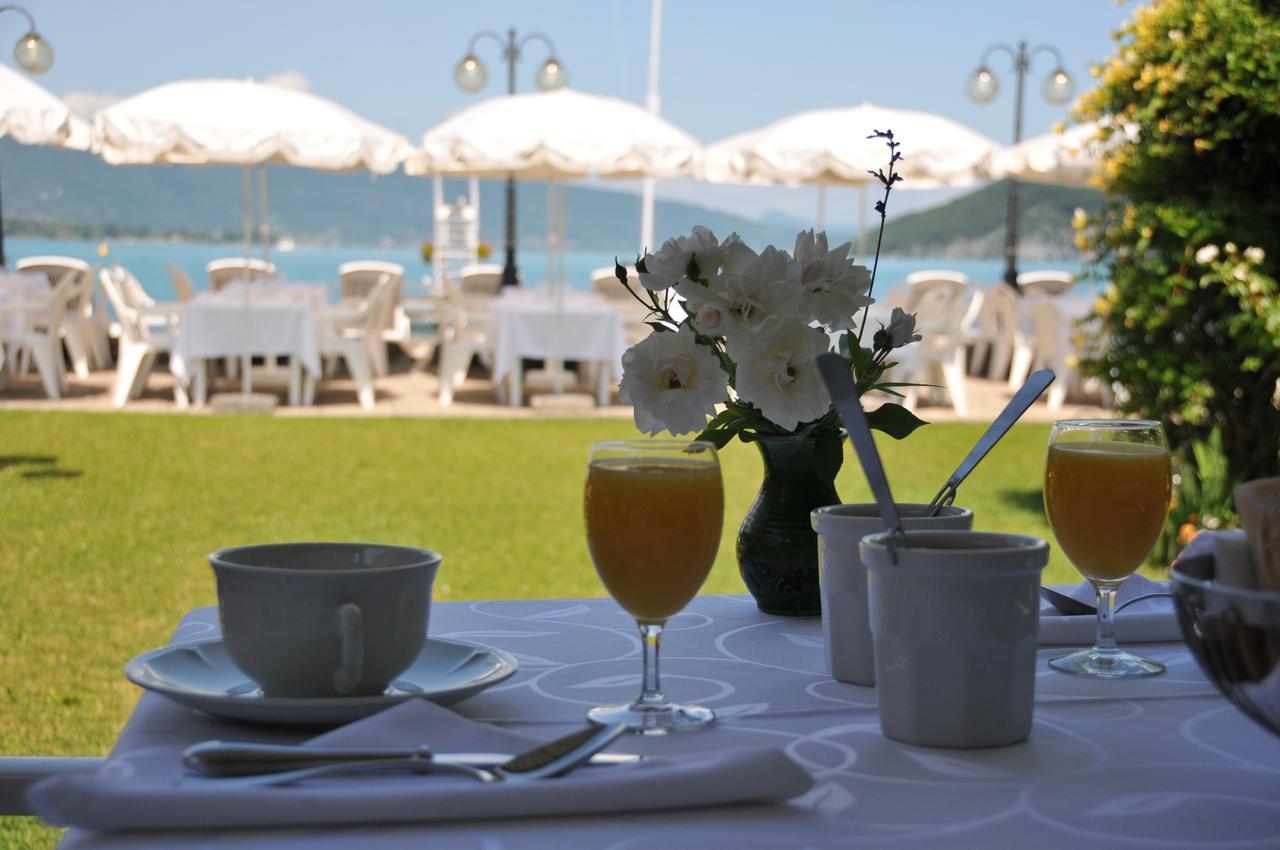Auberge Du Roselet Duingt Εξωτερικό φωτογραφία