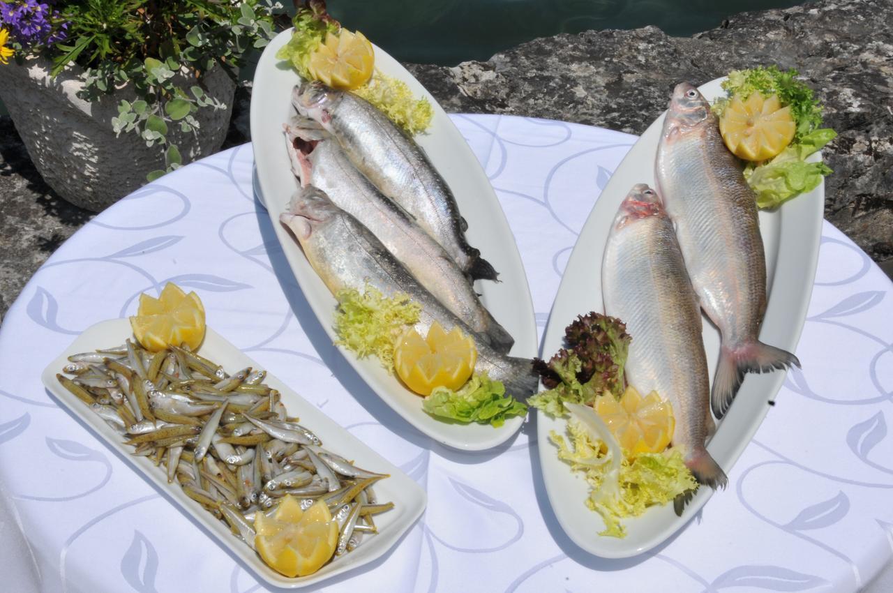 Auberge Du Roselet Duingt Εξωτερικό φωτογραφία